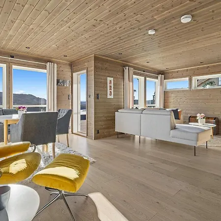 Beautiful In Sannidal With View *